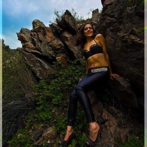 Meet your Posher, Jenni